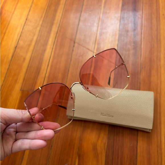 MaxMara Red and Gold Women's Glasses - Picture 4 of 9